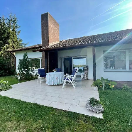 Ferienhaus Haus Se[e]renity-behagliches Haus Am See