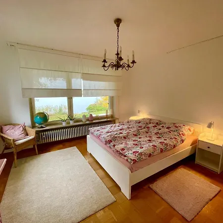 Haus Seerenity-behagliches Haus Am See Hungen