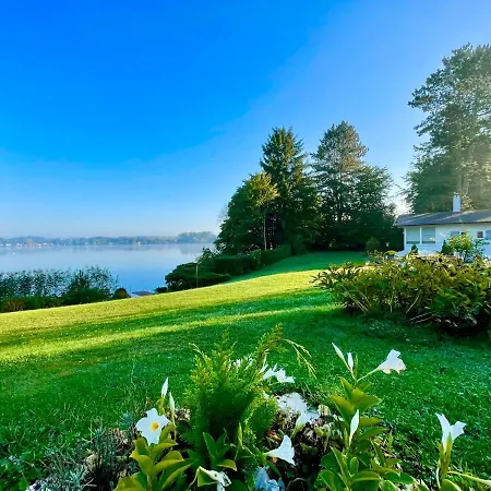 Haus Se[e]renity-behagliches Haus Am See Ferienhaus *